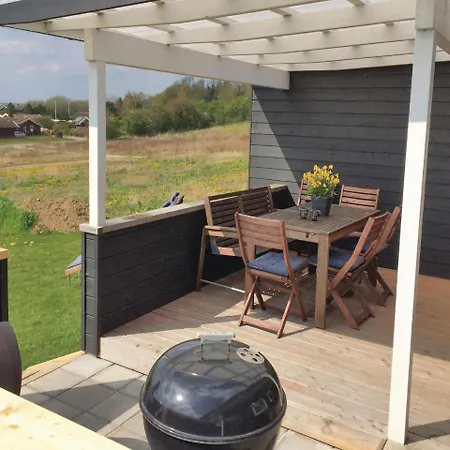 Casa de Férias Three-bedroom Holiday In Haarby Hårby