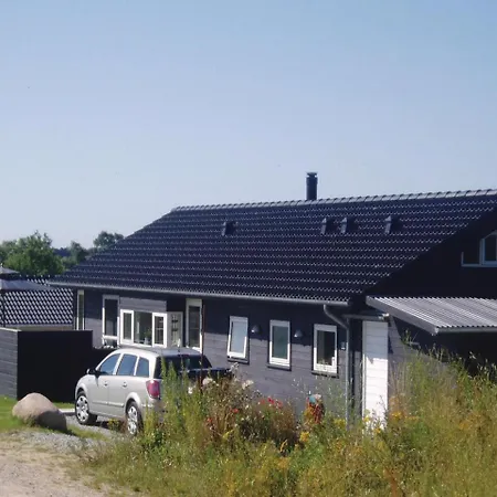 Three-bedroom Holiday In Haarby Casa de Férias